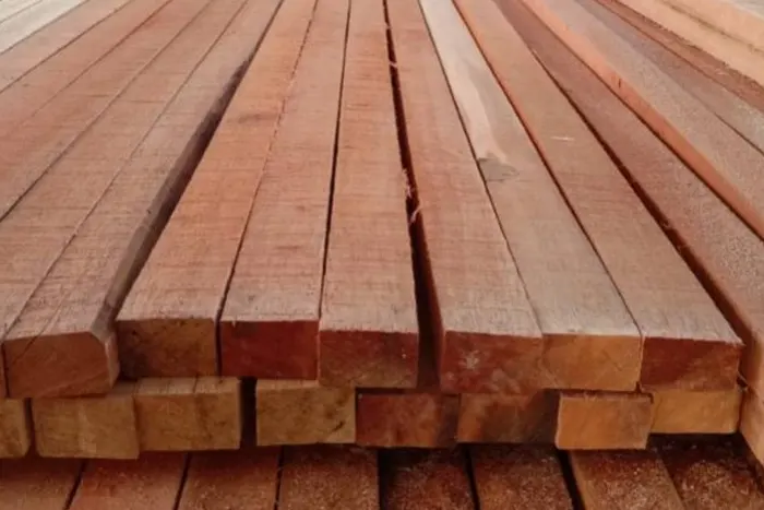 Meranti timber